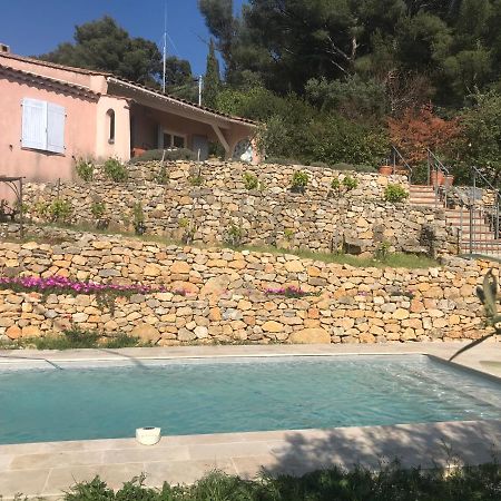 Hauteurs De Toulon : Charmant Studio Piscine Kültér fotó