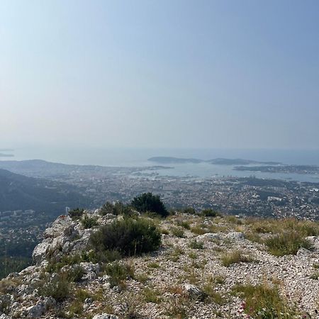 Hauteurs De Toulon : Charmant Studio Piscine Kültér fotó