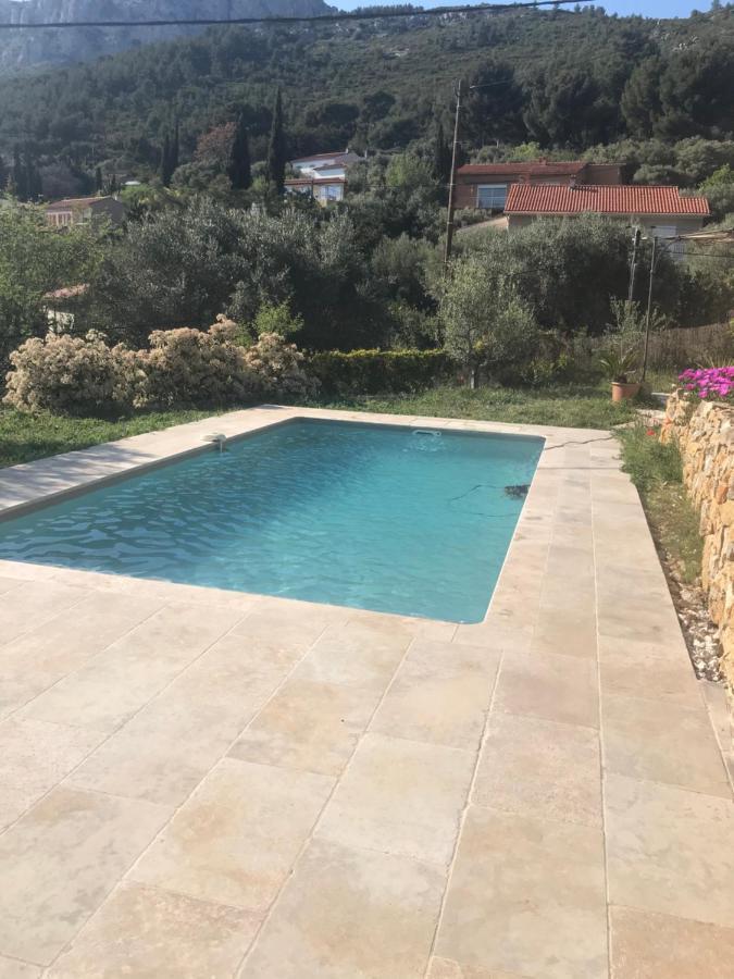 Hauteurs De Toulon : Charmant Studio Piscine Kültér fotó